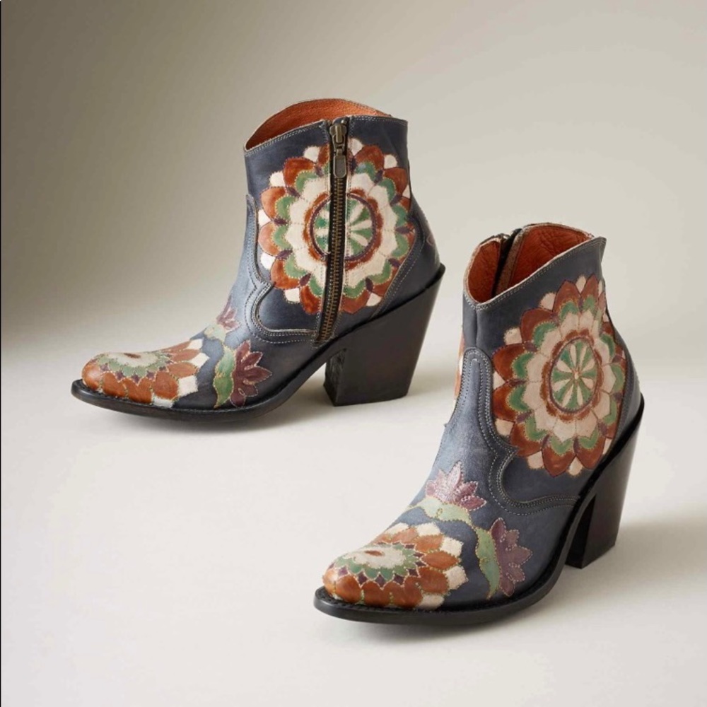 Dan Post Painted Blossom boots